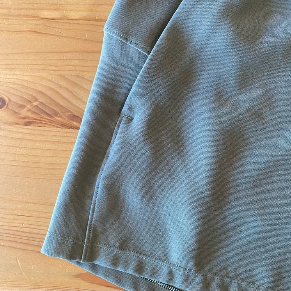 lululemon athletica Green Women Shorts - Picture 4 of 15
